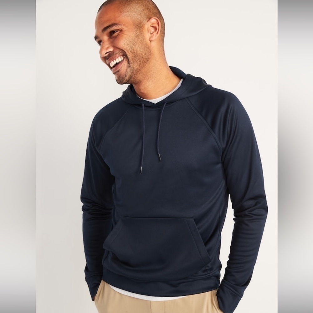 NWT! Soft-Brushed Go-Dry Performance Pullover Hoodie for Men - Size Medium ♣️